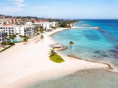 Marriott Beach resort - Curacao